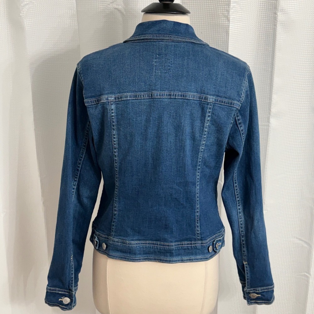 Old Navy Women's Classic Long Sleeve Denim Button Front Jean Jacket - Picture 6 of 7